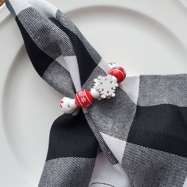 Snowflake Beaded Napkin Ring, Christmas Sweater Napkin Holder, Red & White Snowman Home Decor, North Pole Table Setting