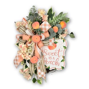 Peach Wreath, Peach Front Door Wreath, Summer Peach Decor, Southern Farmhouse Wreath, Everyday Spring Wreath, Peaches Kitchen Decor