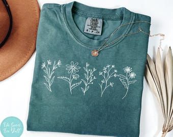 Comfort Colors® Wildflower Womens Shirt - Wild Flower Shirt - Floral Shirt - Botanical Shirt - Flower Shirt - Nature Tee - Wildflower Tshirt