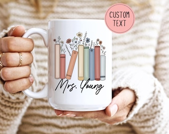 Taza personalizada con diseño floral de libros - Taza única para bibliotecario - Taza de café para maestros - Regalo para bibliotecarios y lectores - Regalo para amantes de los libros
