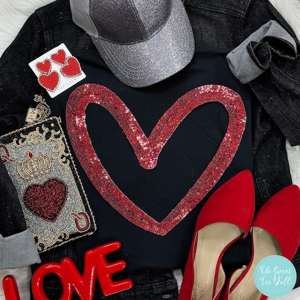 Valentine’s Day Sequin Heart Round Neck Short Sleeve T-Shirt main image 0