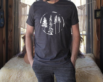 Baum Shirt - Bäume Shirt - Natur - Wald - Tshirt für Männer - Im Freien Männer Shirt - Naturliebhaber - Outdoor-Liebhaber-Shirt - Grafik-T-Shirt der Männer