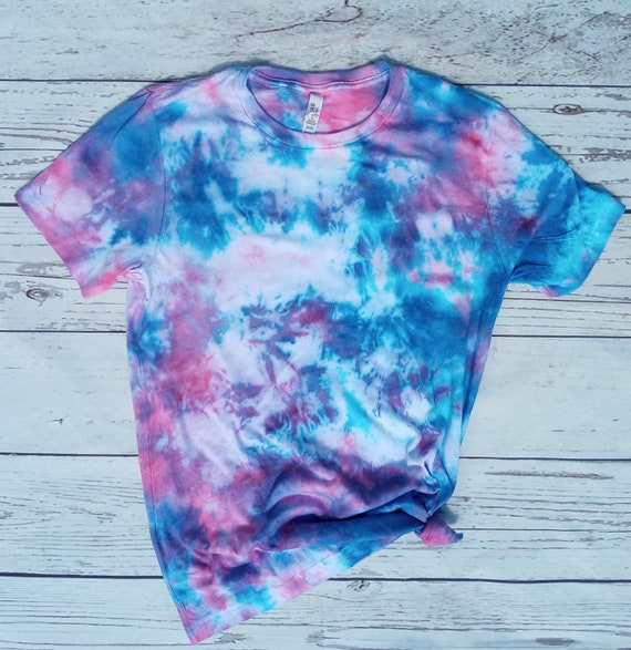 Gender Reveal Tie Dye T-shirt Tie Dye Shirt Baby Shower Shirt Pink and Blue Tie  Dye Shirt Tiedye Clothing Baby Reveal Shirt 