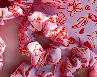 Pink Oversized Silky Satin Scrunchie in Floral Print, Vegan Silk, Thick Hair Tie, Big Scrunchie, Slow Fashion Pretty Scrunchie