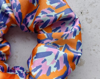 Oversized Silky Satin Scrunchie in Orange Print, Vegan Silk, Thick Hair Tie, Custom Print Big Scrunchie, Slow Fashion Stylish Gift
