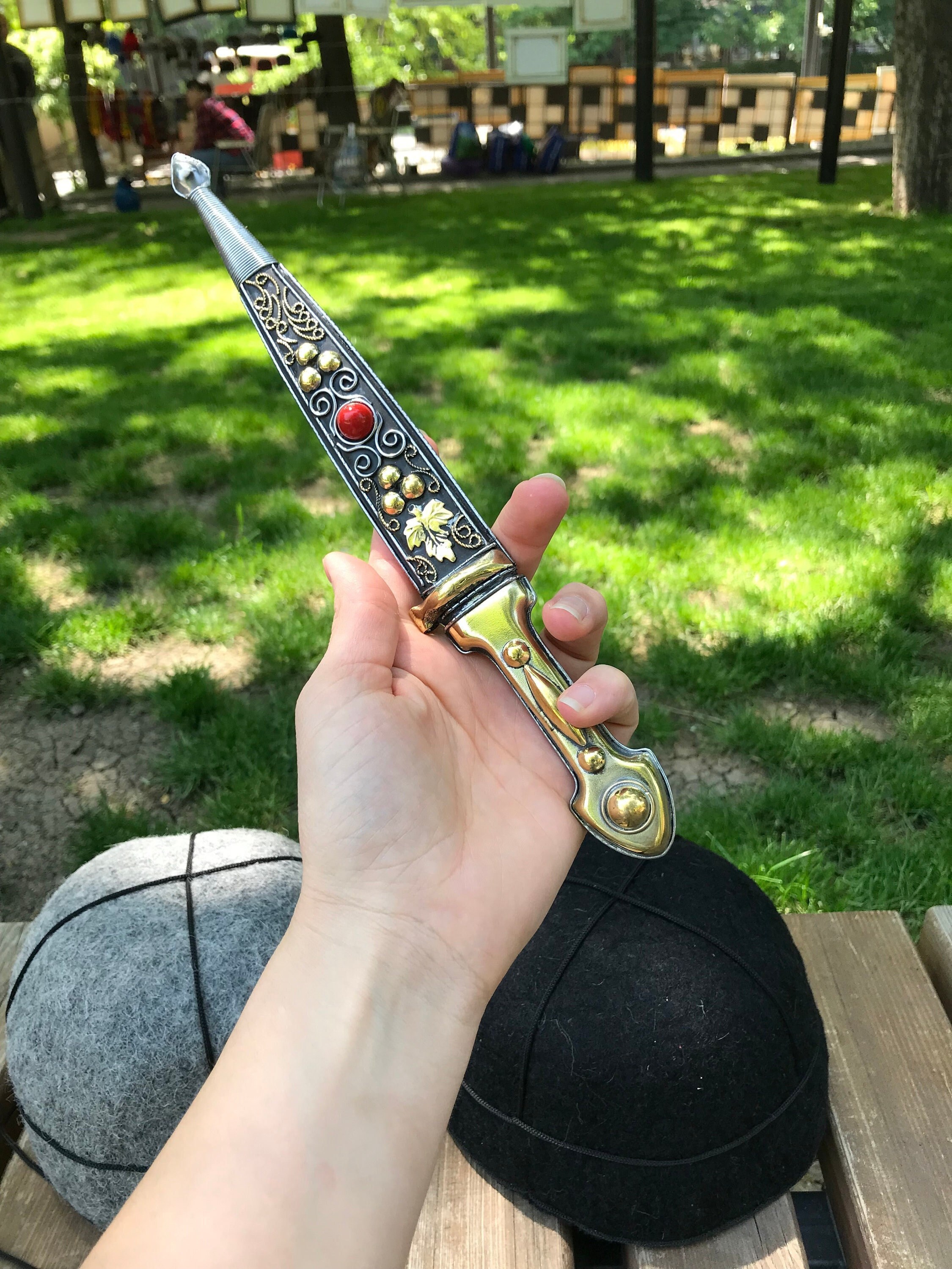 波状の刃のダガー クリス インドネシア クリス 文化遺産オンライン