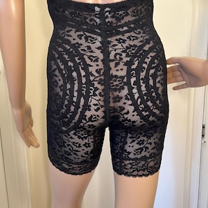 1980&#39;s Sexy black lace shaper girdle in womens XXS