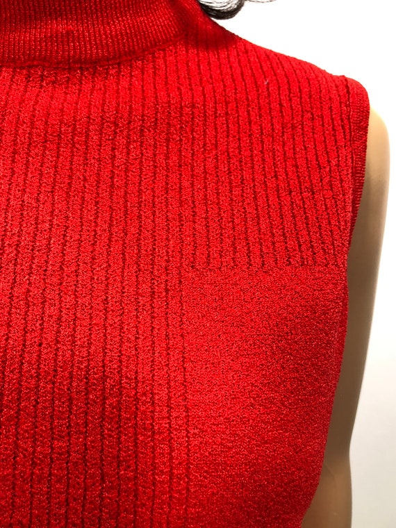 Womans vintage 60’s sleeveless mock neck knit shi… - image 4