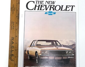 1976 Chevrolet Caprice Classic and Impala 12-page Car Sales Brochure Catalog 