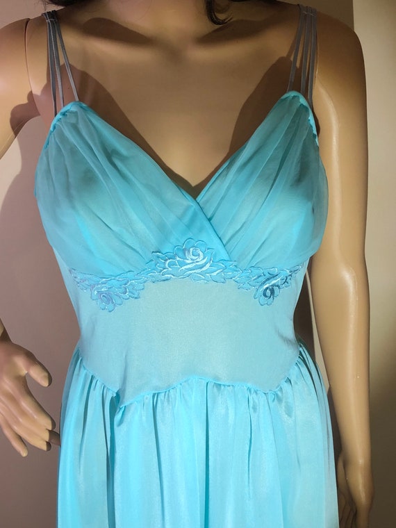 1960’s Turquoise Nightie - image 3