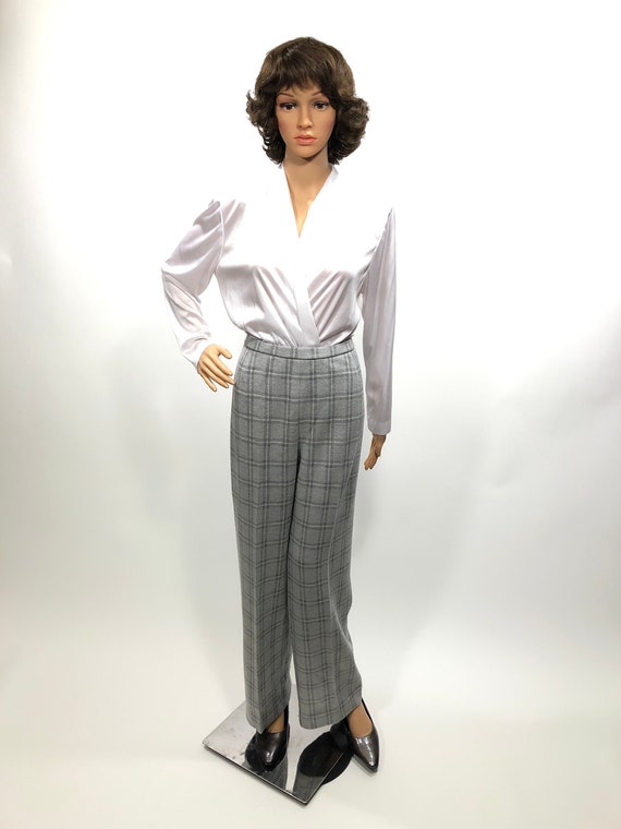 Womens 1970s high waisted wool plaid slacks