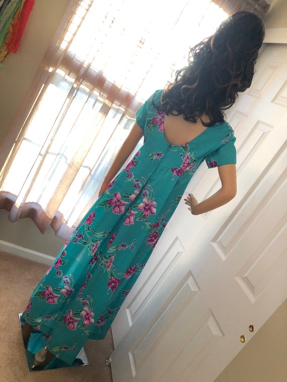 Vintage Hilo Hattie’s Muumuu - image 3