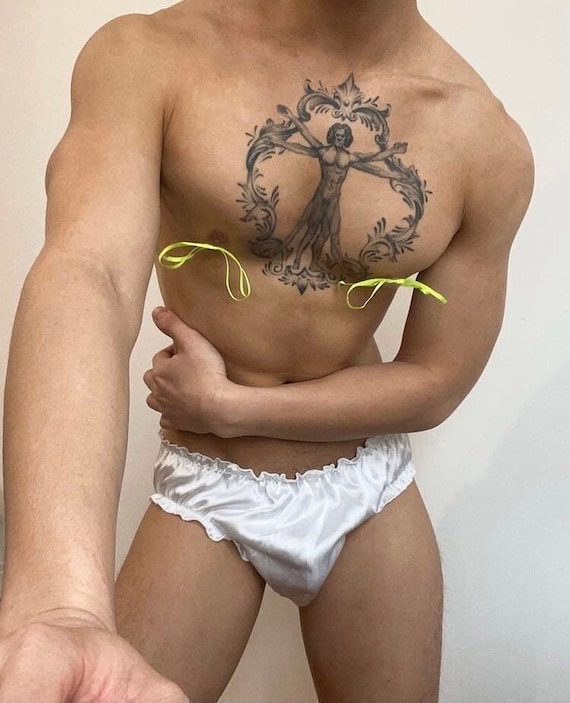 Hombres en trusa gay sale