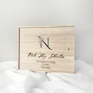 Personalized Wooden Baby Keepsake Box, Large Custom Baby Memory Box, Rustic Keepsake Baby Box, Birth Stats Keepsake, Newborn Christmas Gift