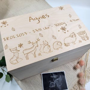 Erinnerungskiste Baby, Erinnerungsbox Baby, Erinnerungskiste, Babygeschenk Geburt, Holzkiste personalisiert, Erinnerungskiste Waldtiere