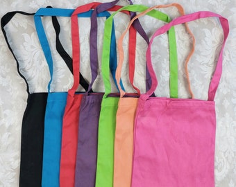 7 Stck. Kinder Taschen / Geschenktaschen in versch. Farben