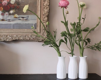 Bud Vase Set of 3 white ceramic ribbed vase set boho scandi nordic country home wedding table home hotel restaurant DIY dried flowers vase