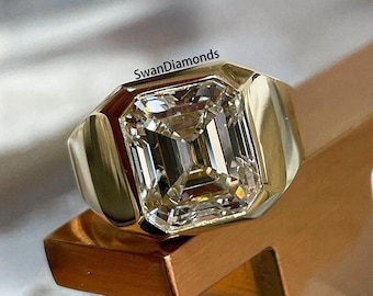 6.00 CT Emerald Cut Moissanite Ring, Bezel Setting Solitaire Wedding Ring, Men&#39;s Ring, 10K Solid Yellow Gold Ring, Flair Shank Wide Ring