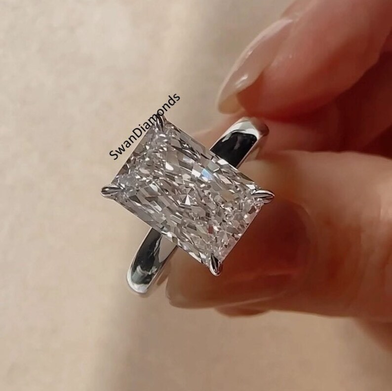 12x8 MM Radiant Crushed Ice Colorless Diamond Ring, Solitaire