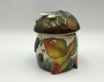 New magnificent Fedoskino  lacquer box  &quot;mushroom&quot;  hand painted papier mache ONE OF A KIND collectible jewellery box