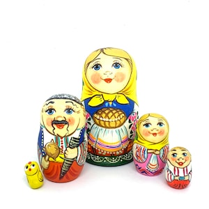 Nesting Ukrainian village family  doll 5  pieces nesting doll hand painted beautiful Christmas gift kid's room decor