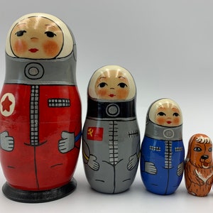 4.7 "Muñeca de anidación URSS Programa espacial de madera coleccionable Matryoshka pintado a mano Decoración del hogar Space Souvenir