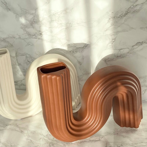 Vase moderne et tendance | Vase d’art en céramique nordique | Creative Home Table Flower Vases | Accessoires de décoration de maison | Squiggle Vase