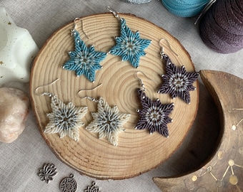 Snowflake Earrings - Morning Star - Winter Holiday - Micromacrame Jewelry - Boho Macrame Earrings