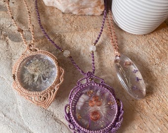 Handcrafted Resin & Macrame Flower Necklaces - Micromacrame Jewelry - Boho and Nature