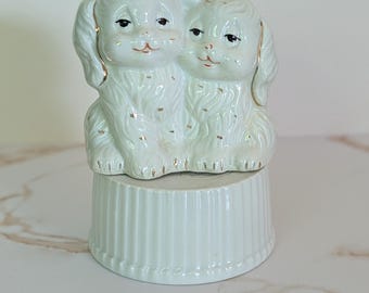 Cuccioli di porcellana vintage kitsch - Stile Staffordshire