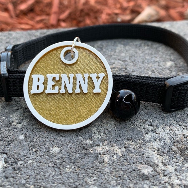 Personalized Circle Dog / Cat Collar Tags // Lightweight // Prices include HST/GST for Canadians