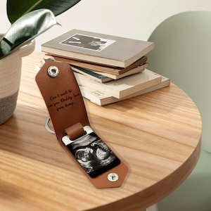 Custom Baby Ultrasound Photo Keychain for Fathers Day, New Baby Gifts for Husband, Custom Ultrasound Leather Keychain Gift for New Dad