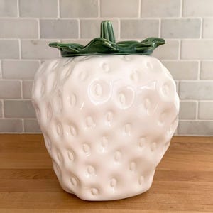 Rare Vintage Retro Figural White Strawberry Ceramic Cookie Jar, McCoy Pottery, Collectible 1970s Kitchen Decor