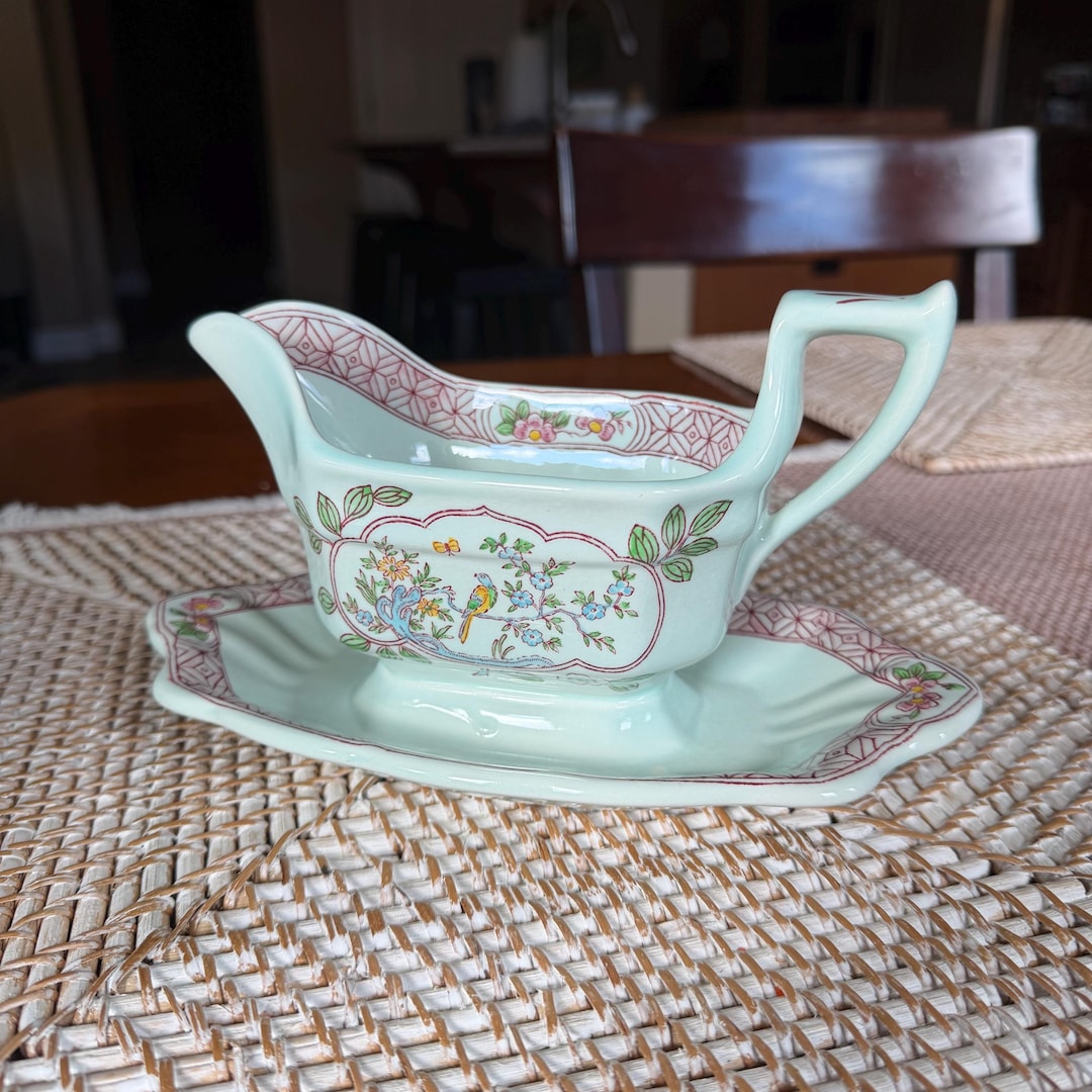 CALYX WARE Gravy Boat With Attached Underplate Mint Green Chinoiserie ...