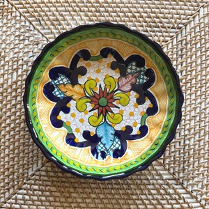 Hernandez Mexican Pottery Early 2000s Decorative 6.5" Plate Colorful Floral Design Signed Mexico