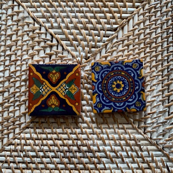 Handpainted MEXICAN TALAVERA Set of Two Ceramic Tiles with Floral Motif Size 2" x 2" - Preowned