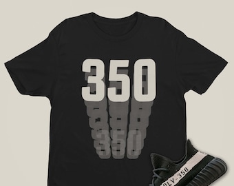 YEEZY 350 V2 Oreo Match Tee - Camiseta Cross Stitch 350 Stack - Camisa Kanye - SNEAKER Graphic Printed Yeezy 350 Tee