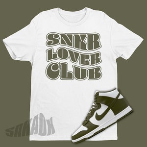 Wavy Font Snkr Lover Club Shirt To Match Dunk High Cargo Khaki - Retro Dunk Matching Graphic Shirt - 90s Party Tee