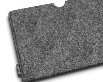Felt sleeve for iPad Pro M5 2025 (11" and 13"), 12 colours, UK made, custom fit