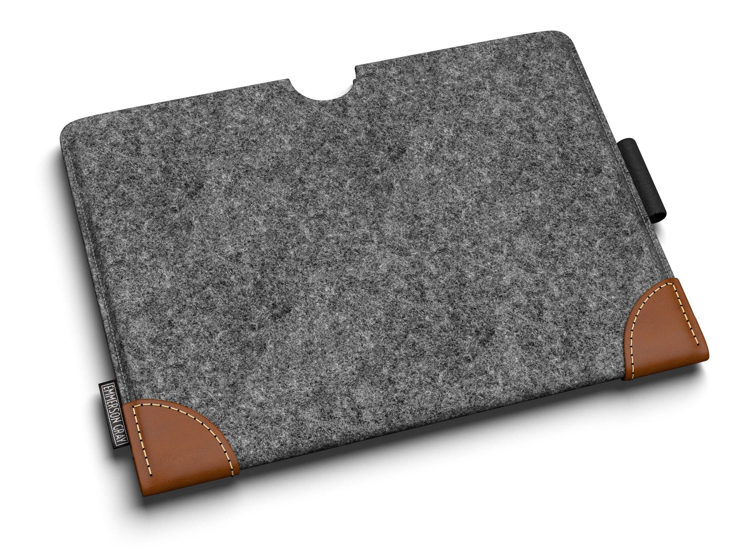 Custodia In Feltro Per IPad Pro 9,7 Con Cinturino, Emmerson Gray UK - Foto 5