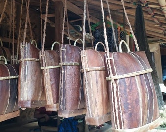 Bolso Kepek hecho a mano con cuero de árbol de Saray Producto auténtico de la tribu Baduy de Java Occidental