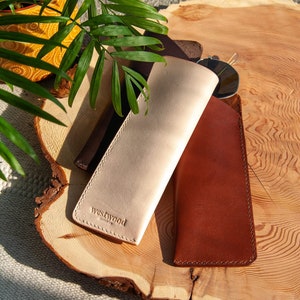 Minimalist Leather Glasses Sleeve w/ FREE personalization Personalized Leather Glasses Case Leather Glasses Holder Sunglasses Case Light Brown