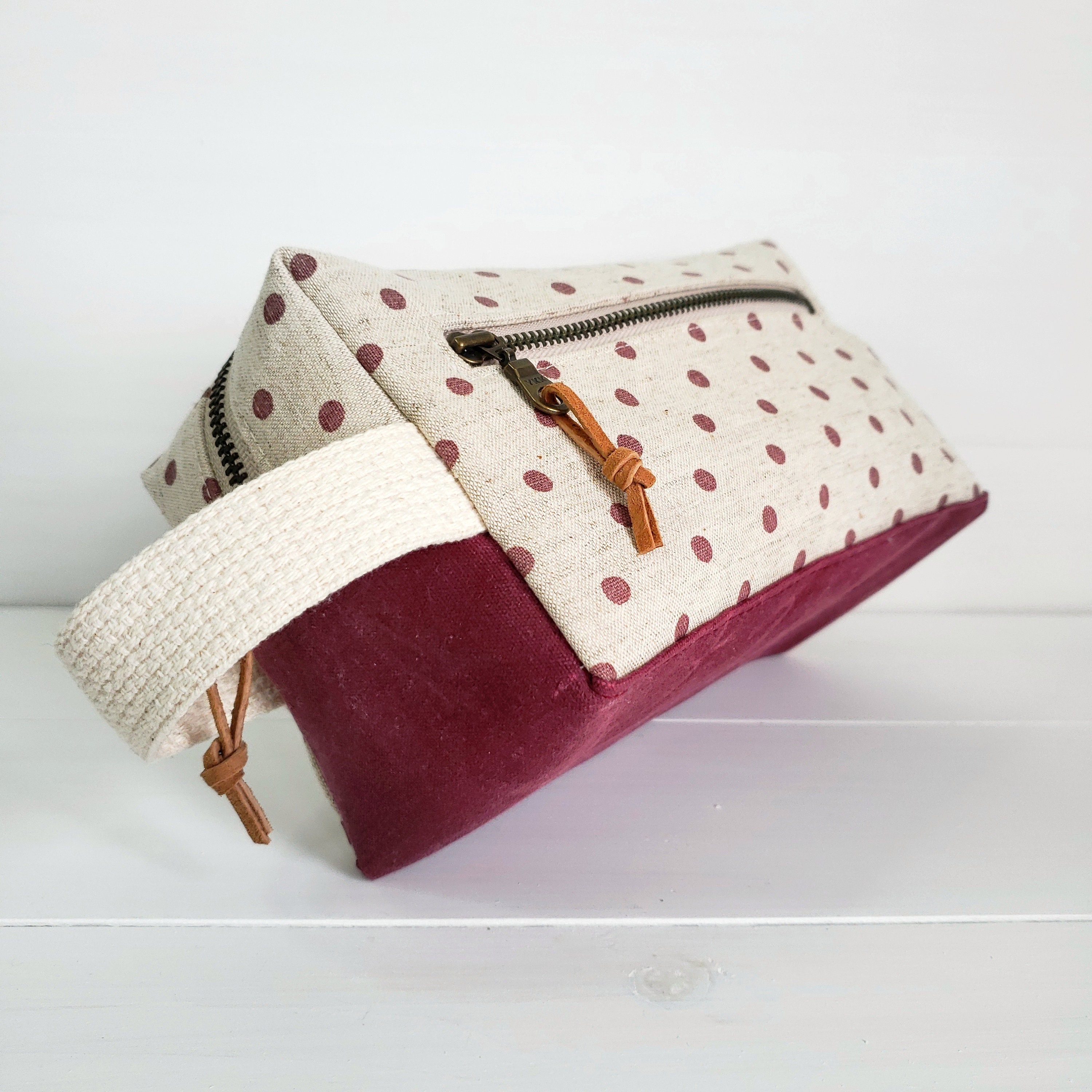Brie's Box Toiletry Caddy Bag sewing pattern - Sew Modern Bags