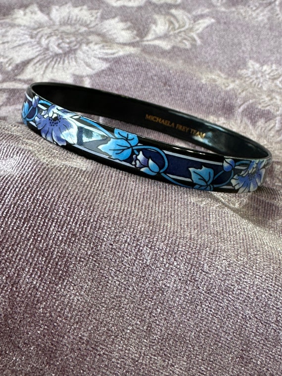 Vintage Blue floral enamel bangle bracelet