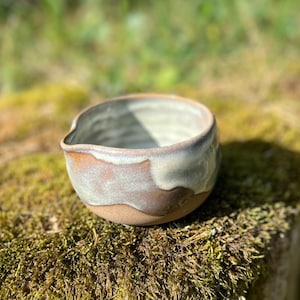300 ml matcha bowl, japan ceremonial matcha accessories, green pottery bowl for matcha, gift for matcha lover, morning tea ritual present