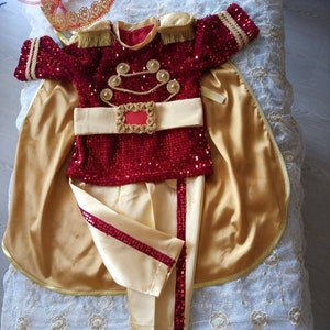 Royalty Outfit for Boys - Etsy