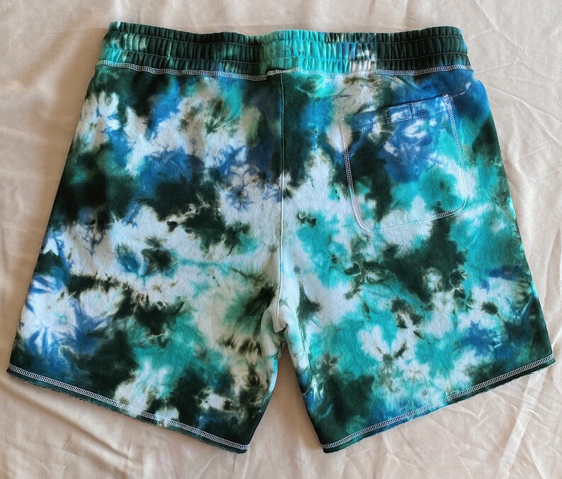 L Mens green /& blue tie dye sweat shorts