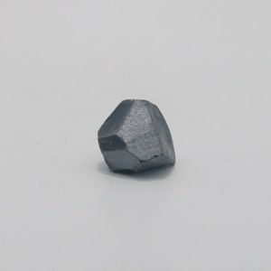 Rutile (blue) - 26.4 Carats - Grade A - Faceting Rough for Gem Cutting