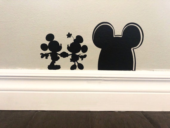 Decal Micky And Minnie Mouse Hole Skirting Board Cut Vinyl Wall Art Sticker 