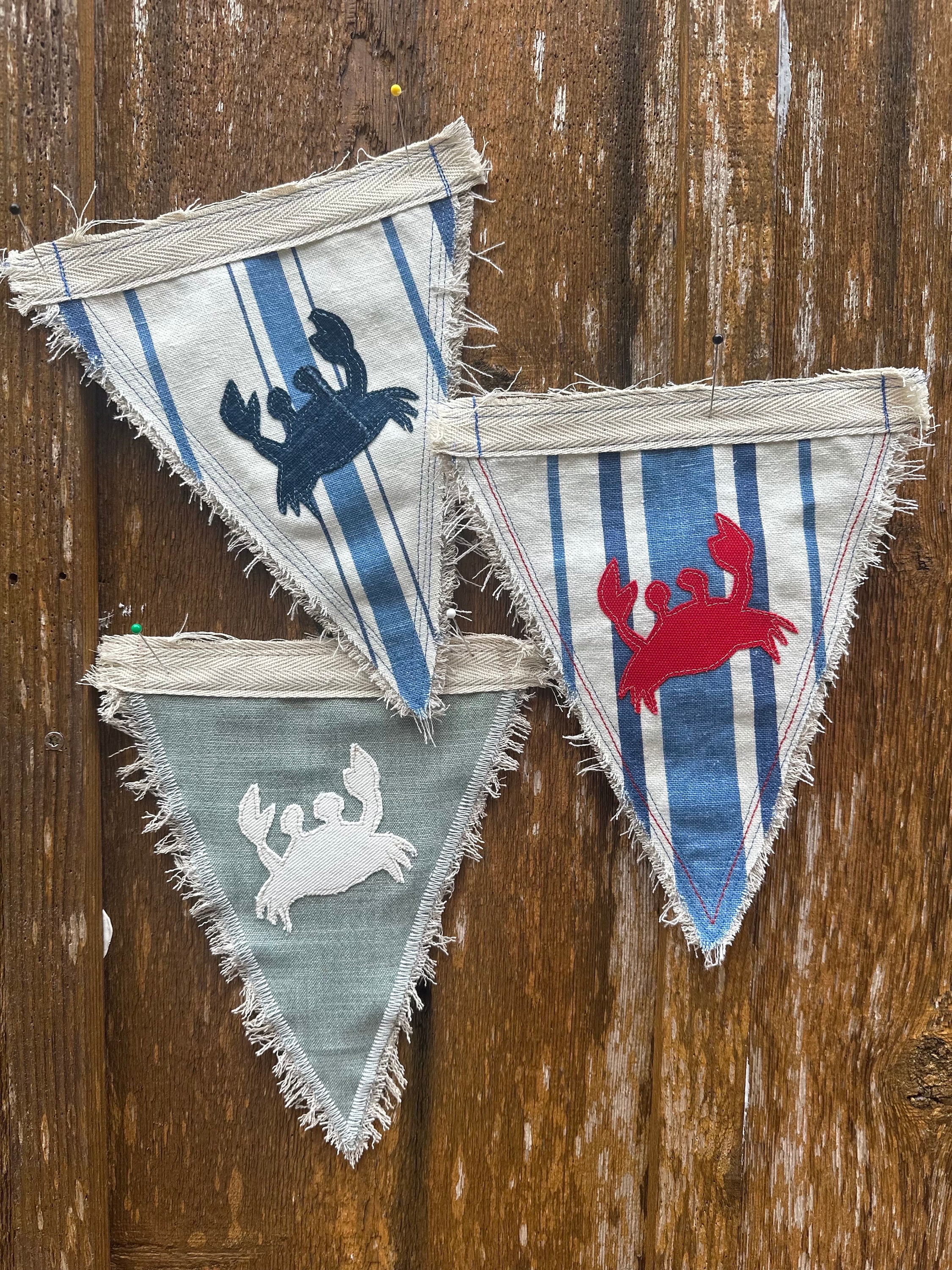 Vintage Crab Pennant: Coastal New England Nautical Decor